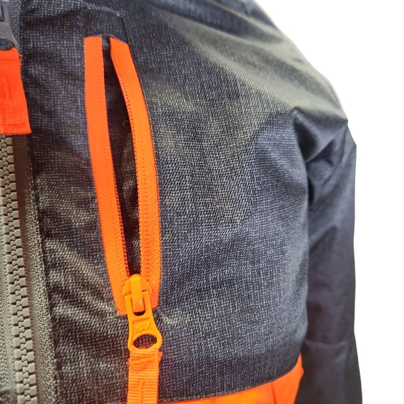 Swiss Tech 2 in 1 coat Size Med 8 - Picture 6 of 9